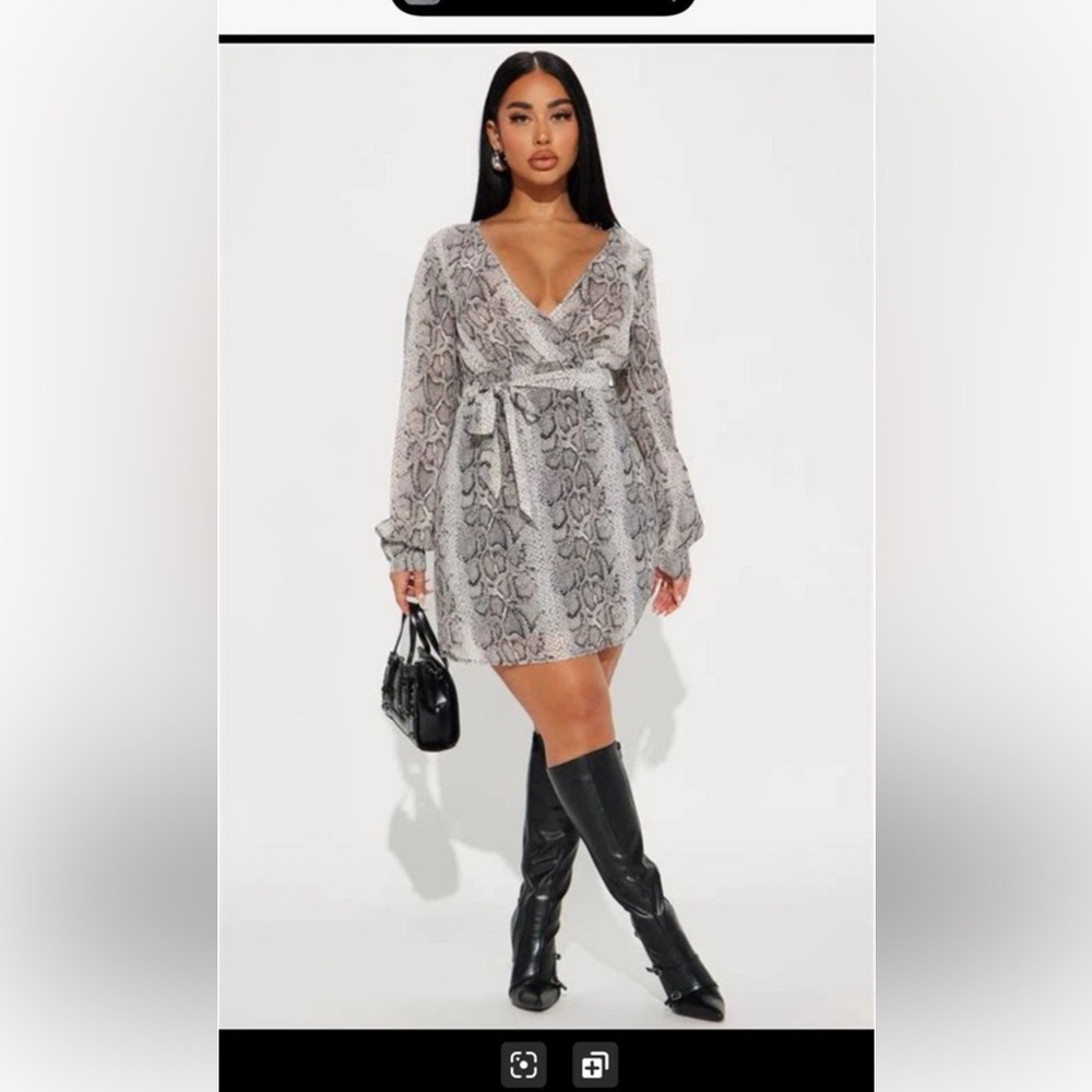 NWT Woman’s XL fashion Nova Dress